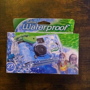 Disposable Fujifilm QuickSnap Waterproof Camera